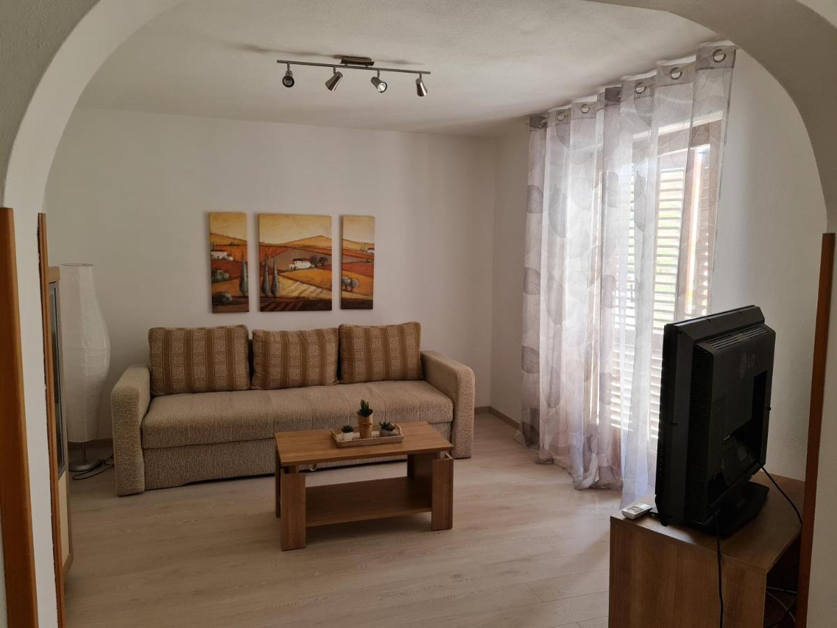 Apartment Mira Pula Exteriér fotografie